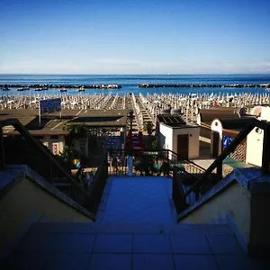 appartamenti-sul-mare.emilia-romagnahotels.net/